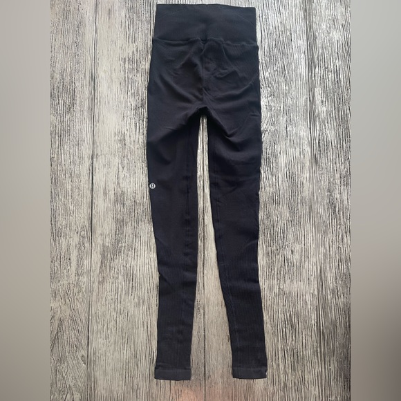 (NWOT) Lululemon Keep The Heat HR Thermal Tight - Picture 6 of 7